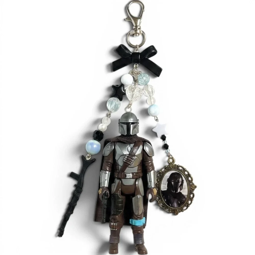 Star Wars The Mandalorian Action Figure Keychain Custom Beaded Bag Charm Bow